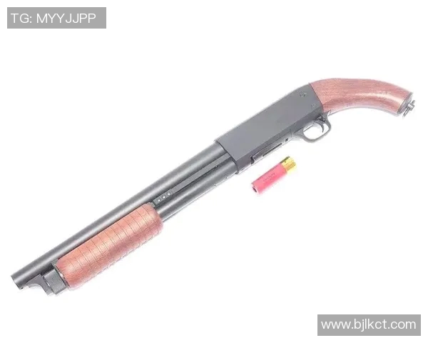 深圳极限运动队边路渗透打法解析与战术创新探讨 深圳极限运动队边路渗透打法解析与战术创新探讨